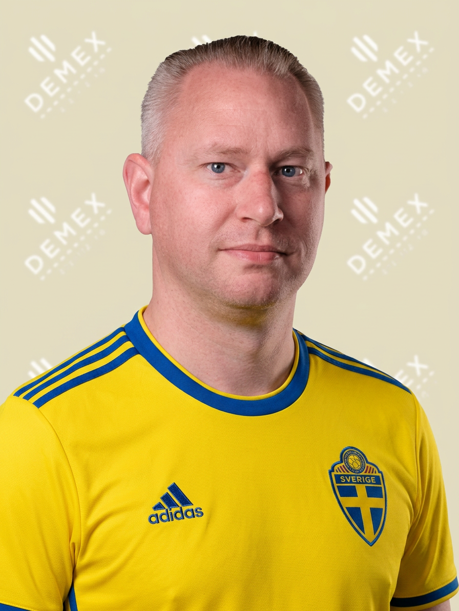 Jesper Andersson i Sverigetröja